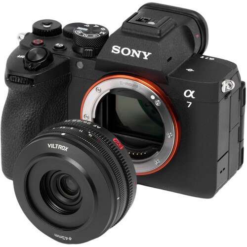 Объектив Viltrox AF 26mm f/2.8 EVO (для камер Sony E)