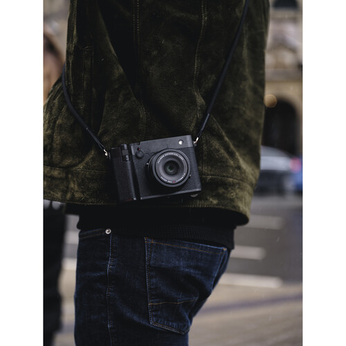 Цифровой среднеформатный фотоаппарат Fujifilm GFX 100RF Black