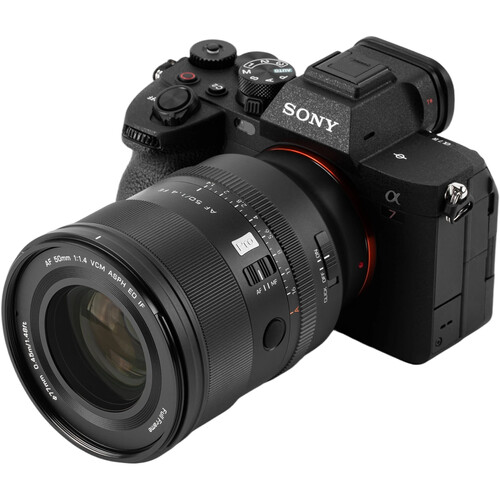 Объектив Viltrox AF 50mm f/1.4 Pro (для камер Sony E)
