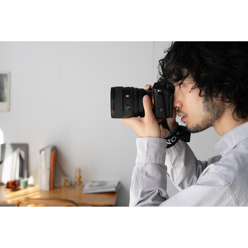 Объектив Sony FE 85mm f/1.4 GM II (SEL85F14GM2)