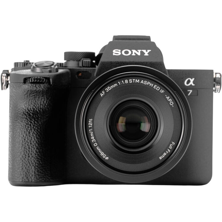 Объектив Viltrox AF 35mm f/1.8 II EVO (для камер Sony E)