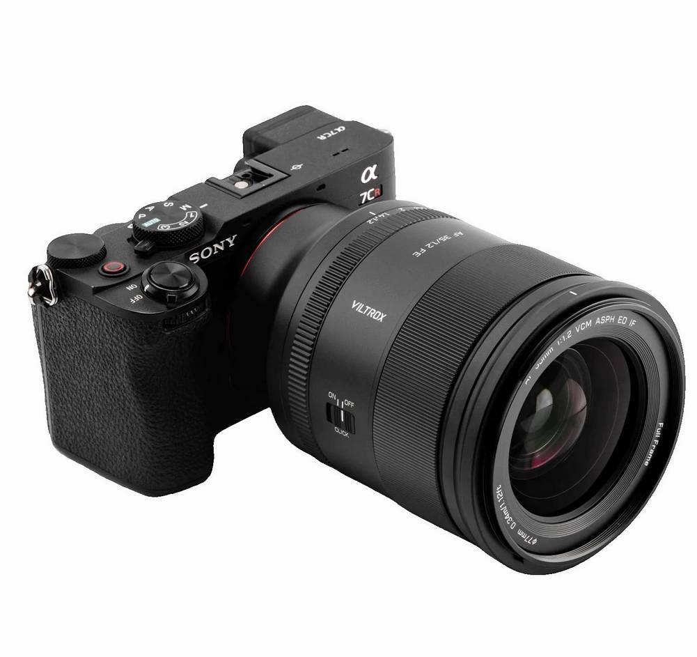 Объектив Viltrox AF 35mm f/1.2 LAB N FE (для камер Sony E) без дисплея