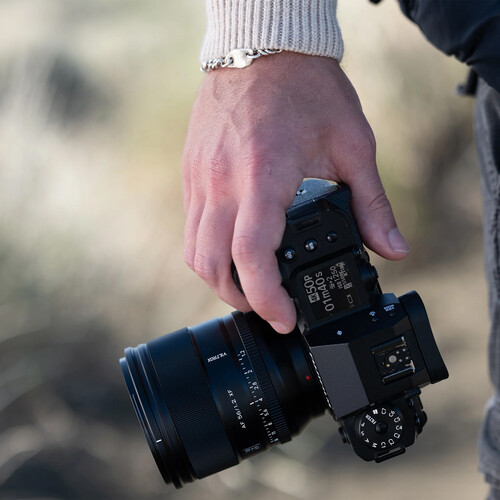Объектив Viltrox AF 56mm f/1.2 Pro (для камер Fujifilm X)