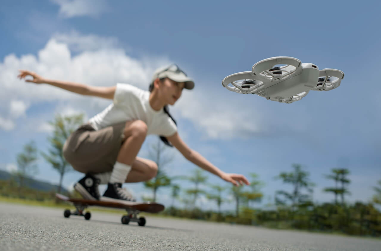 Дрон DJI Neo Combo (без пульта управления)