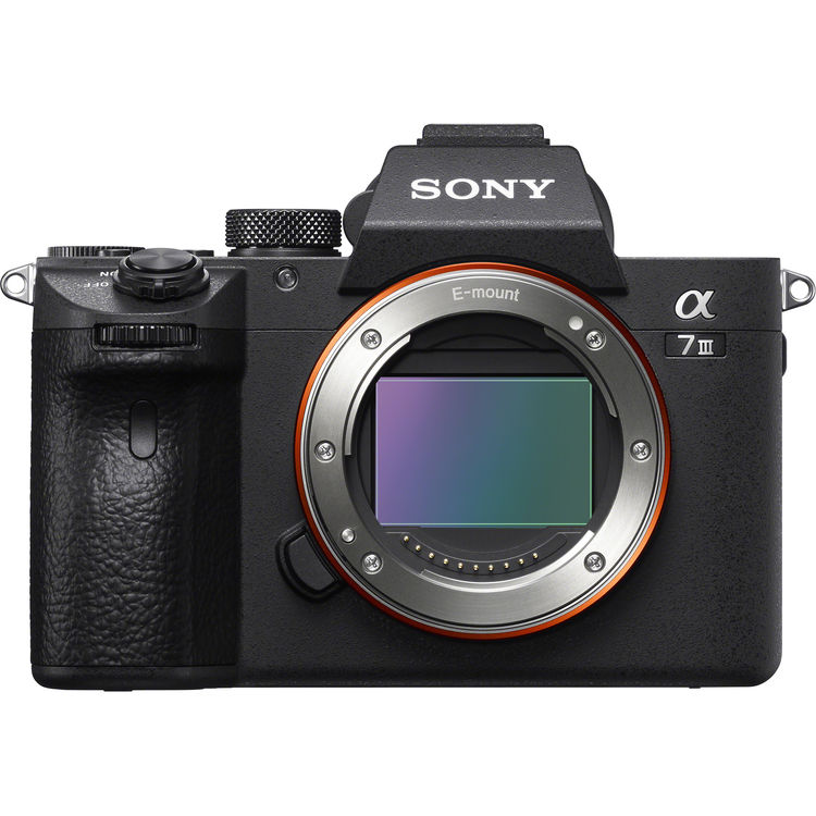 Цифровой фотоаппарат Sony Alpha a7 III kit 28-70mm f/3.5-5.6 OSS (ILCE-7M3K/B) Multi-language, Russian Гарантия 2 года
