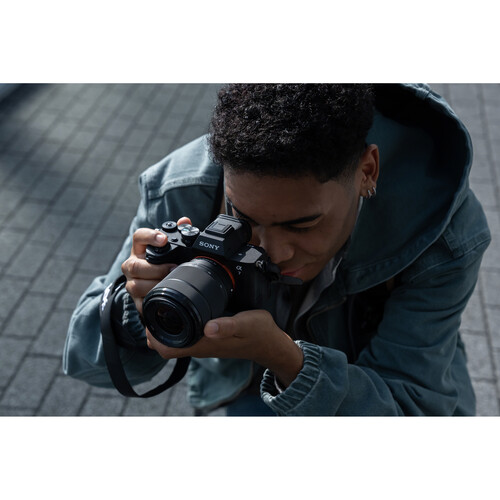 Объектив Sony FE 28-70mm f/3.5-5.6 OSS II (SEL28702)