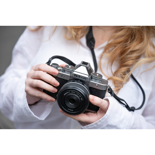 Цифровой фотоаппарат Nikon Zf Body Silver