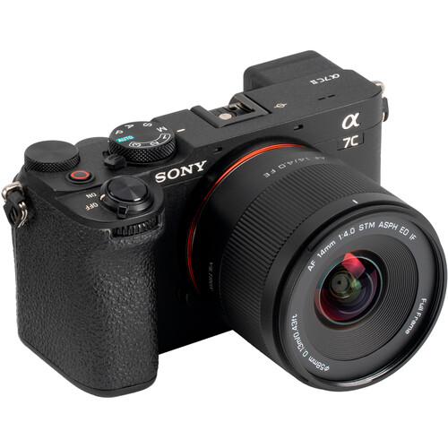 Объектив Viltrox AF 14mm f/4 Air (для камер Sony E)