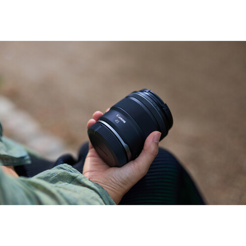 Объектив Canon RF 45mm f/1.2 STM