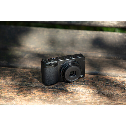 Компактный фотоаппарат RICOH GR IV