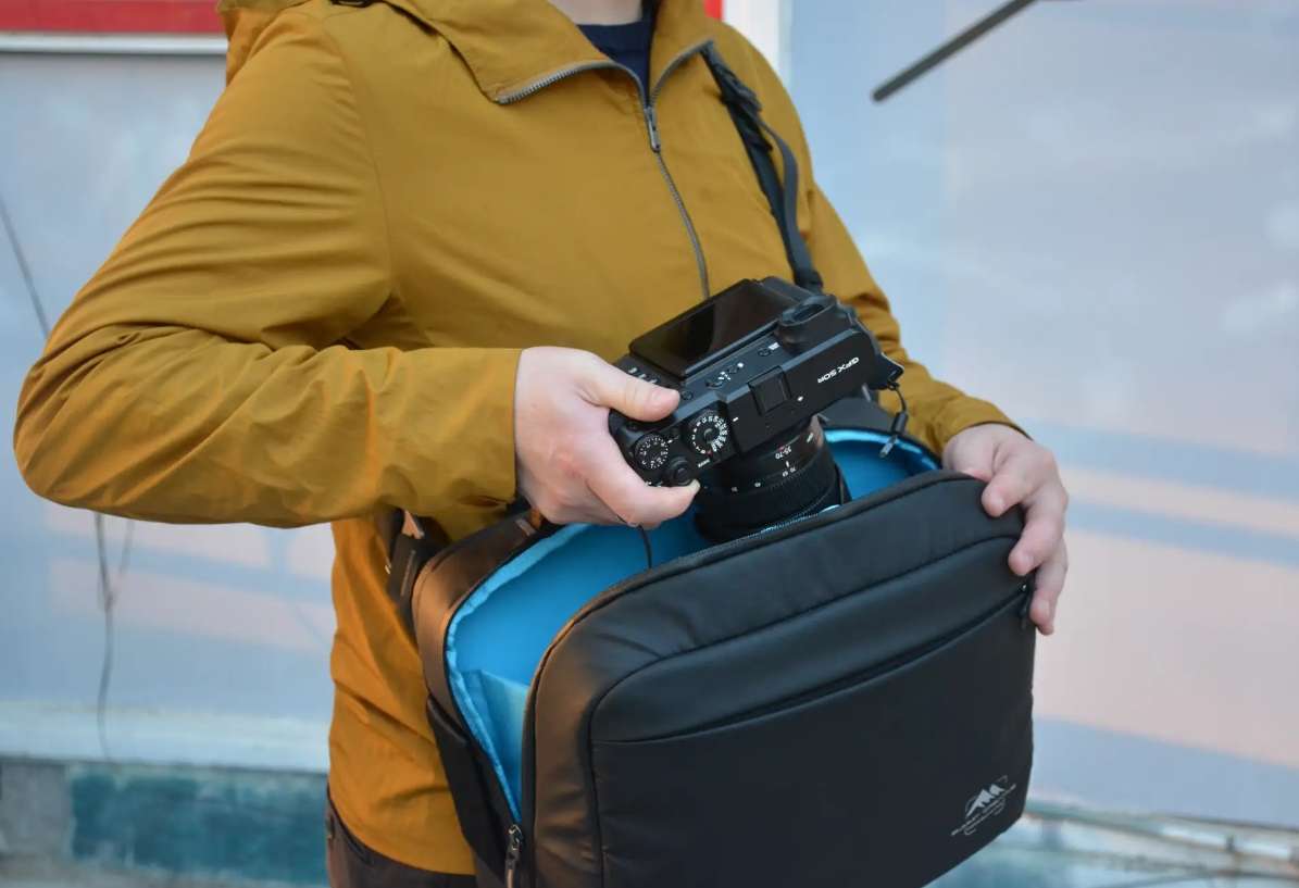 Сумка Summit Сreative Tenzing 7L (SUM-SHLDR7L) Black