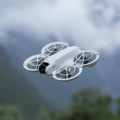 Дрон DJI Neo Combo (без пульта управления)