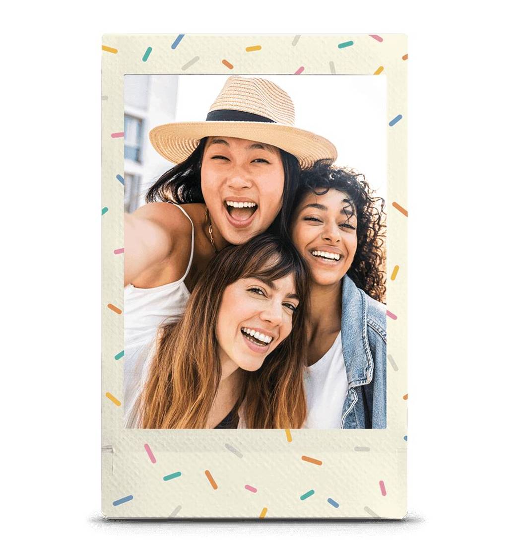 Пленка Fujifilm instax mini Sprinkles Film (10 штук в упаковке) подходит для фотокамер и принтеров instax mini