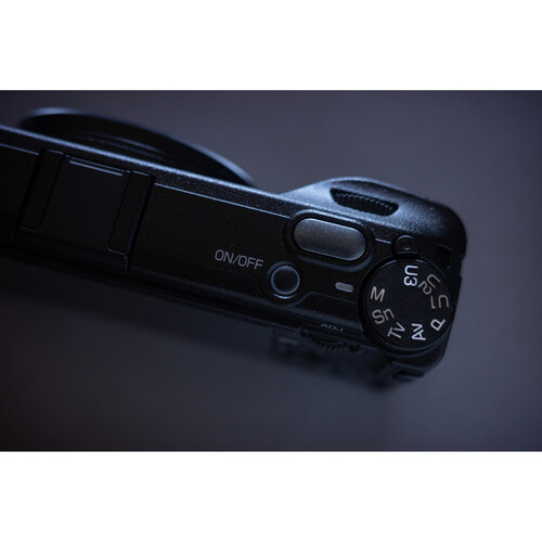 Компактный фотоаппарат RICOH GR IV HDF