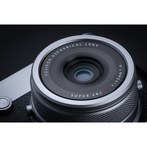 Цифровой среднеформатный фотоаппарат Fujifilm GFX 100RF Silver