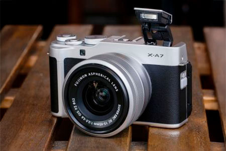 В октябре 2019 года стартуют продажи новейшей фотокамеры FUJIFILM X-A7