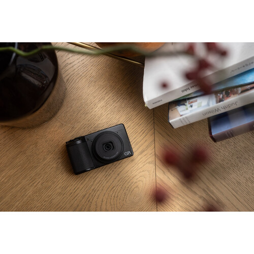Компактный фотоаппарат RICOH GR IV HDF