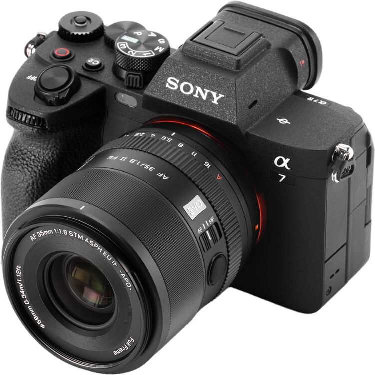 Объектив Viltrox AF 35mm f/1.8 II EVO (для камер Sony E)