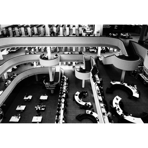 Компактный фотоаппарат RICOH GR IV Monochrome