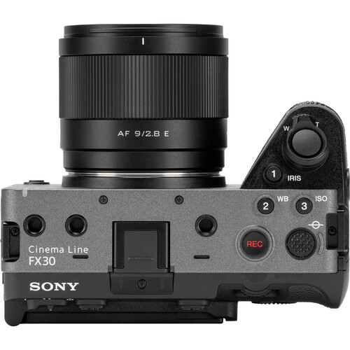 Объектив Viltrox AF 9mm f/2.8 Air (для камер Sony E)