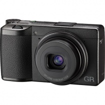 Компактный фотоаппарат RICOH GR III