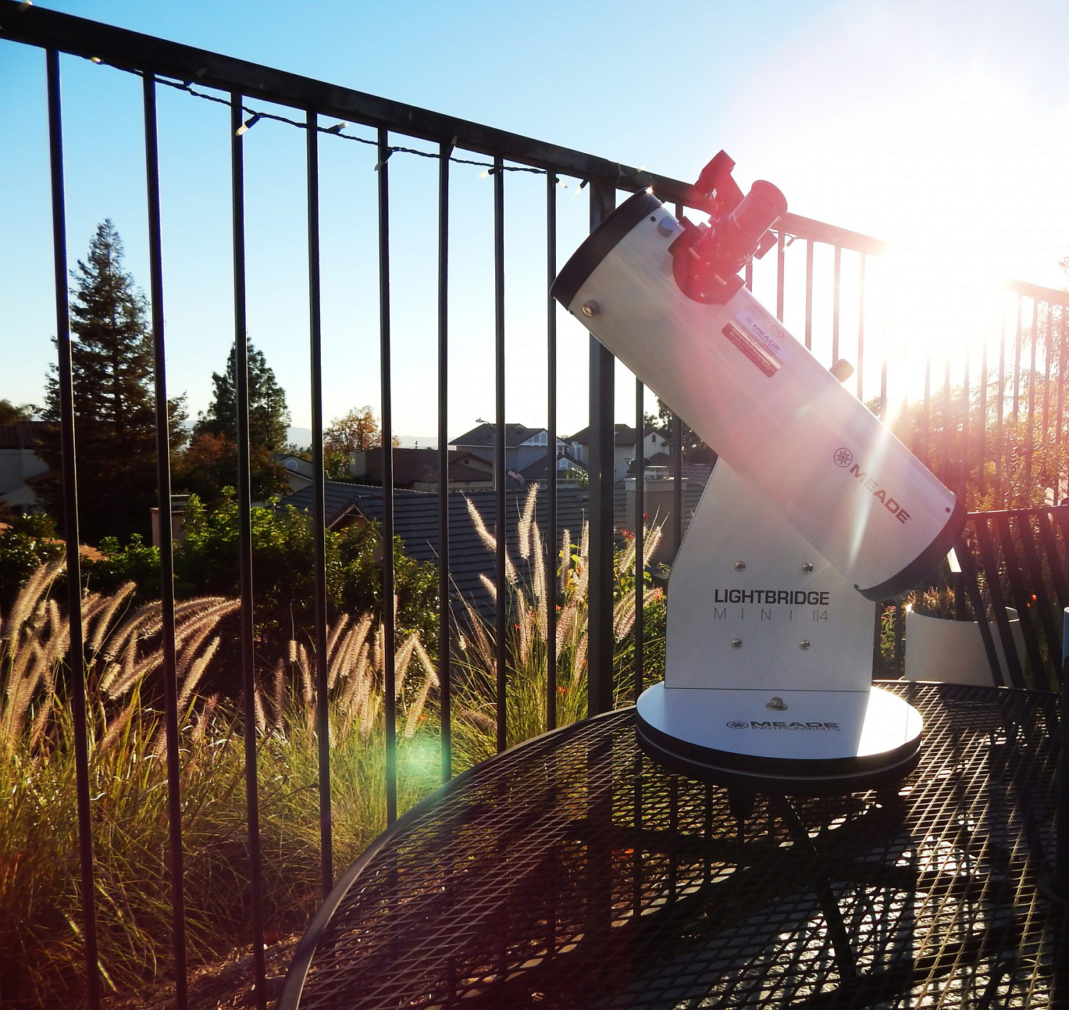 Телескоп Meade LightBridge Mini 114 мм