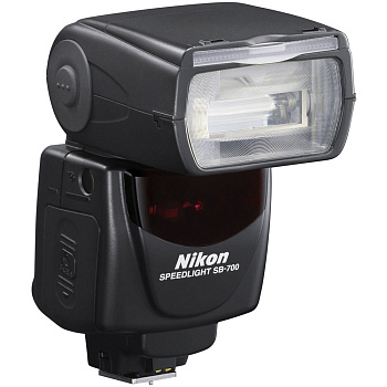 Вспышка Nikon Speedlight SB-700