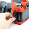 Чехол резиновый для Canon EOS 80D (красный)