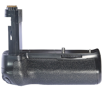Батарейный блок Phottix BG-7D II для Canon 7DII