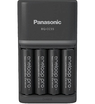 Интеллектуальное зарядное устройство для AA, AAA Panasonic Eneloop Pro (K-KJ55HCD40E) + 4*AA 2500 mAh