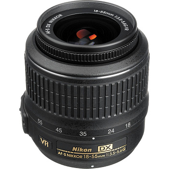Объектив Nikon AF-S 18-55mm f/3.5-5.6G VR DX Nikkor