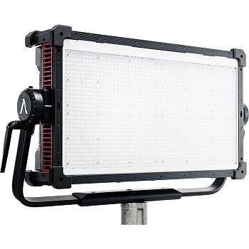 Светодиодная панель Aputure NOVA II 2x1 RGB (1800-20000K, при 5600K: 197300 Lux (1 м) без диффузора, CRI>95, TLCI>95) Travel Kit